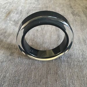 ZENZII Black Bangle